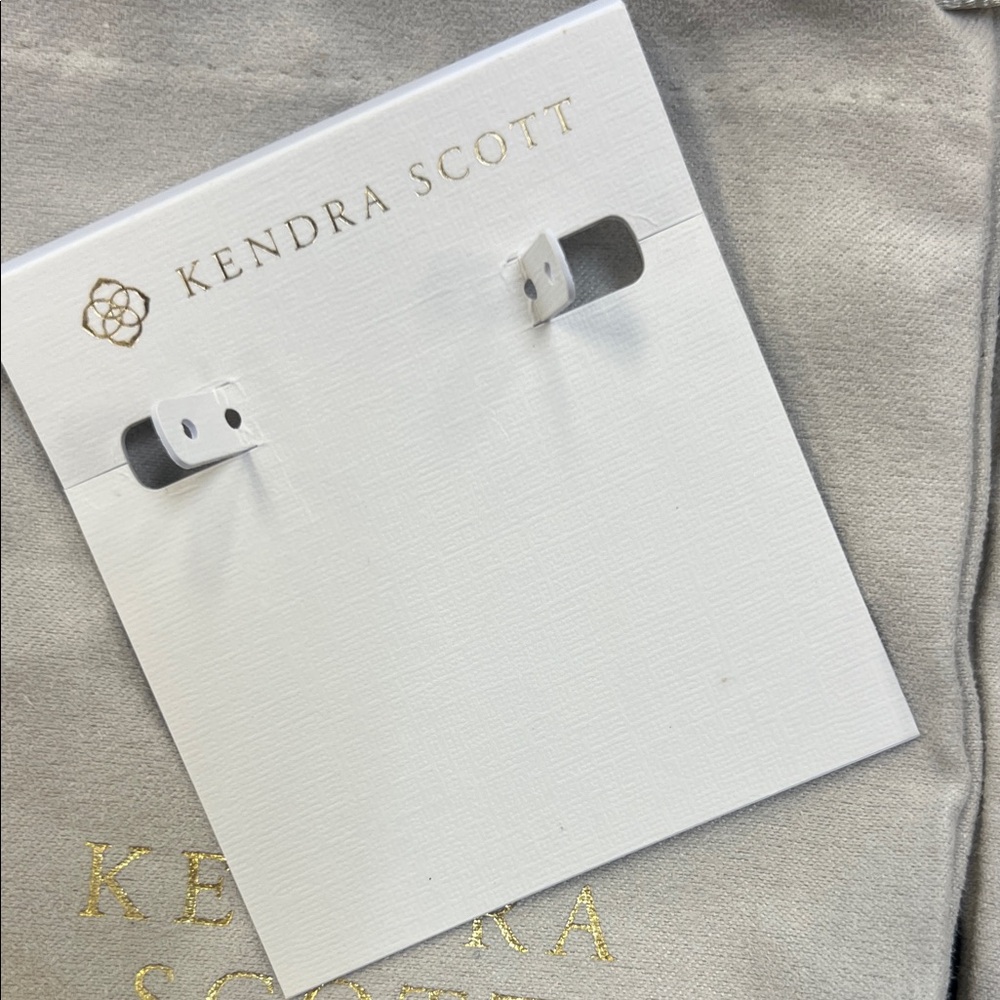 Kendra Scott Jewelry with Yellow Box and White Pouches - Picture 2 of 3